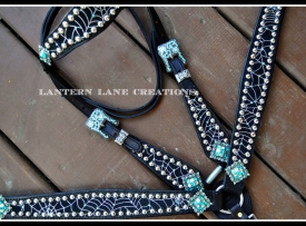 turquoise-black-spider-web-tack-set